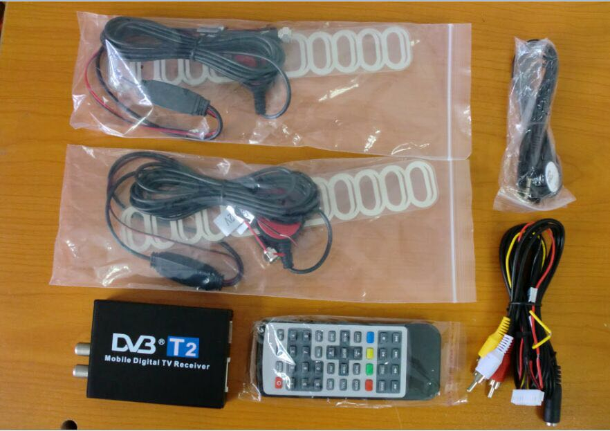 Ricevitore TV Digitale Decoder DVB-T2 per AUTO con autoradio aftermarket con ingresso RCA video e AUX - immagine 2